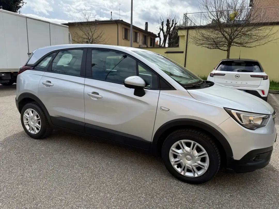 Opel-Crossland X-02-2019