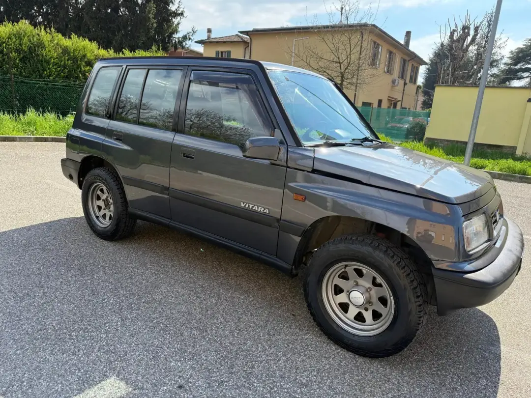 Suzuki-Vitara-03-1994