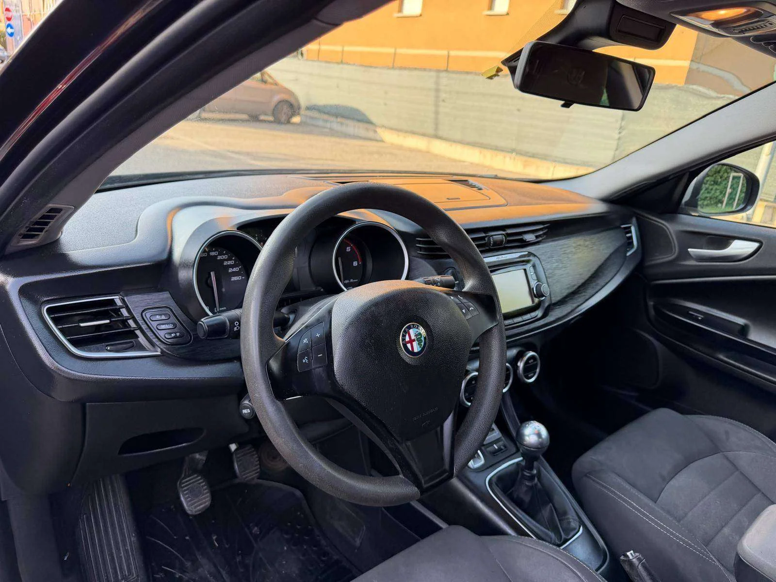 Alfa Romeo Giulietta 1.6 JTDM - NEOPATENTATI - 12 MESI DI GARANZIA - - foto 7