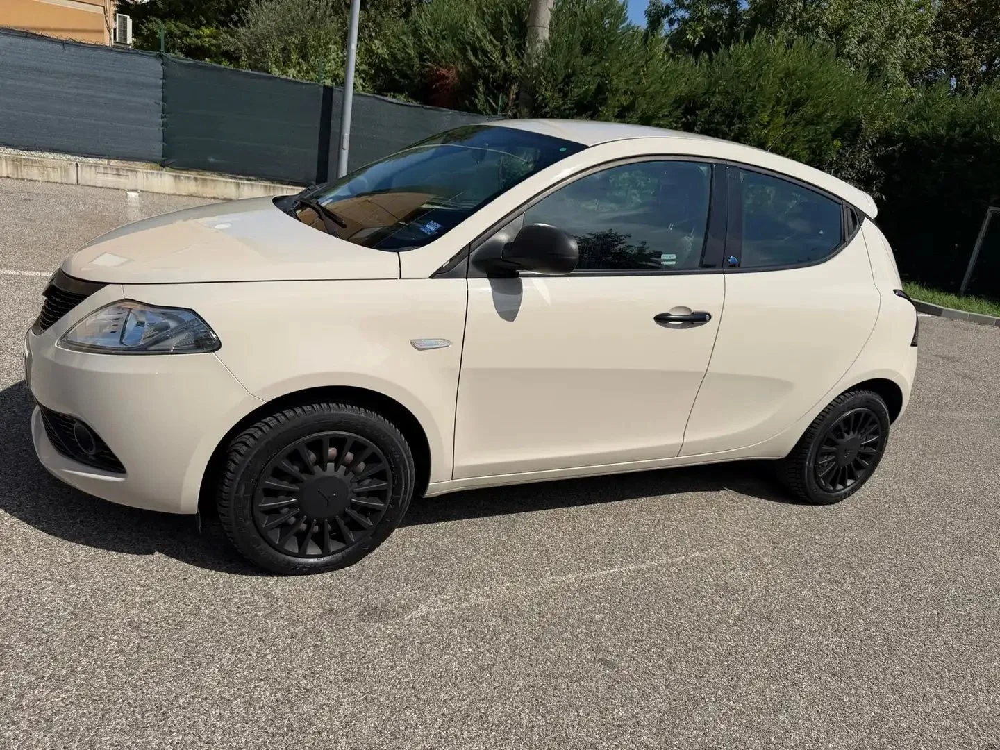 Lancia Ypsilon 1.2 Gpl - NEOPATENTATI - 12 MESI DI GARANZIA - - foto 4