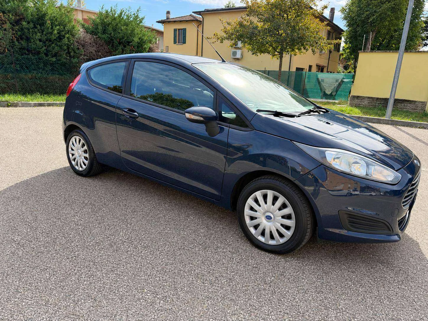 Ford Fiesta 1.5 tdci - NEOPATENTATI - 12 MESI DI GARANZIA - - foto 2