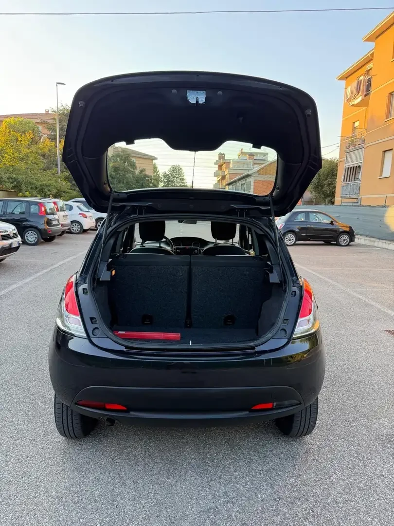 Lancia Ypsilon 0.9 METANO - NEOPATENTATI - 12 MESI DI GARANZIA - - foto 5