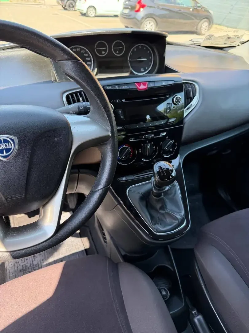 Lancia Ypsilon 1.2 - NEOPATENTATI - 12 MESI DI GARANZIA - - foto 8