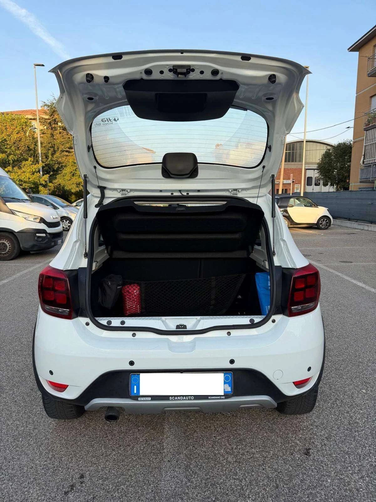 Dacia Sandero 0.9 tce Gpl - NAV. - NEOP. - 12 MESI DI GARANZIA - - foto 5
