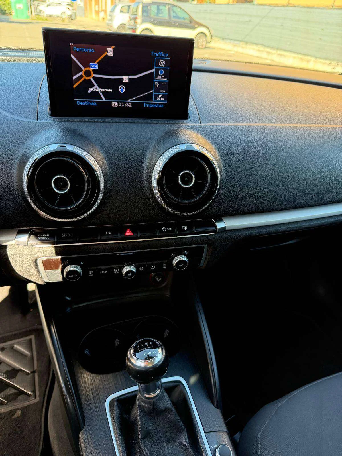 Audi A3 Sportback 1.6 TDI - NEOP. - NAV. - 12 MESI DI GARANZIA - - foto 8