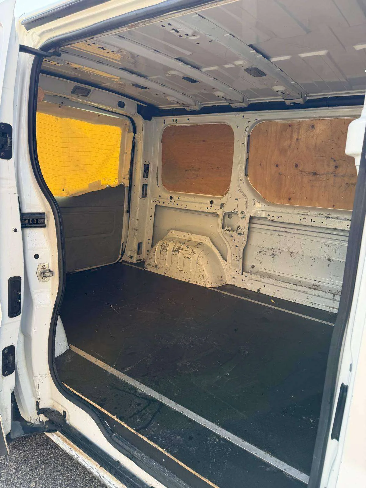Renault Trafic T27 2.0 dCi/115 - 12 MESI DI GARANZIA - - foto 6