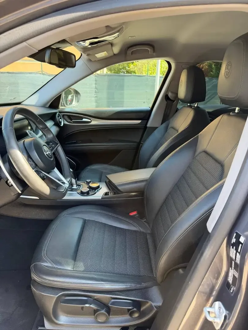 Alfa Romeo Stelvio 2.2 - PELLE - NAV. - 12 MESI DI GARANZIA - - foto 9