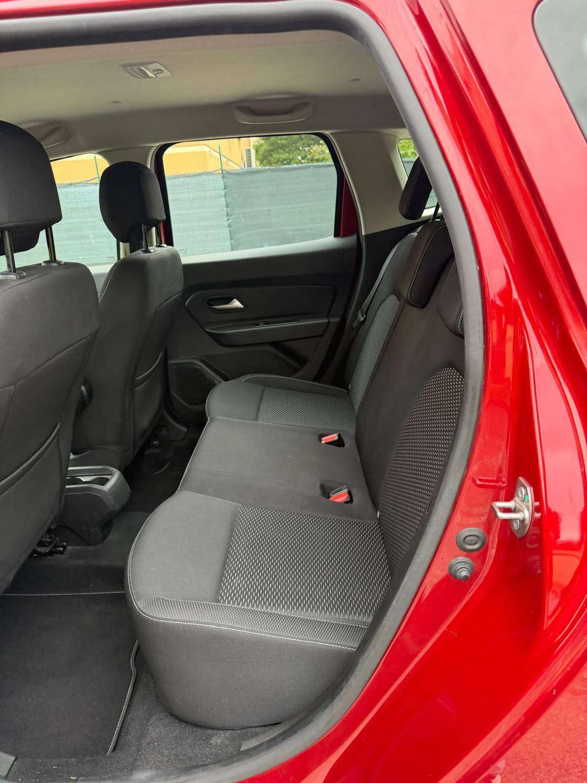 Dacia Duster 1.0 tce Gpl - NAV. - NEOP. - 12 MESI DI GARANZIA - - foto 10
