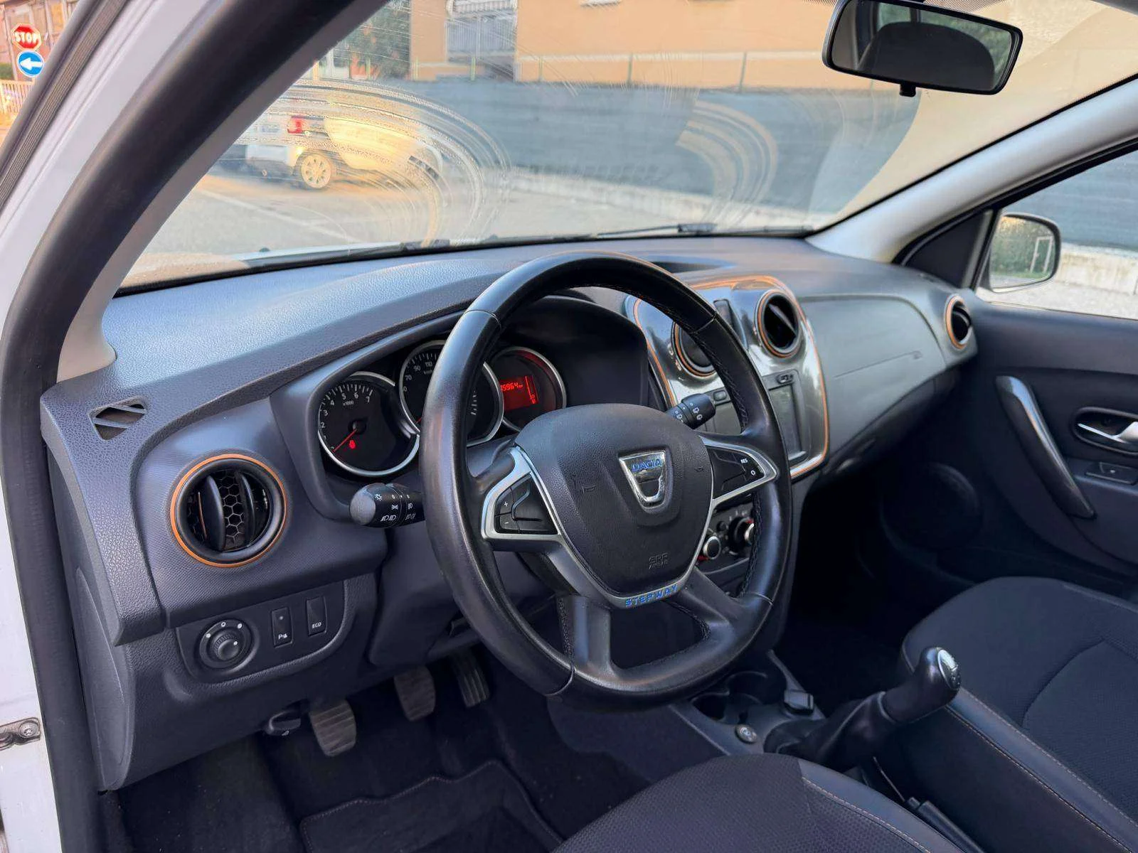 Dacia Sandero 0.9 tce Gpl - NAV. - NEOP. - 12 MESI DI GARANZIA - - foto 7