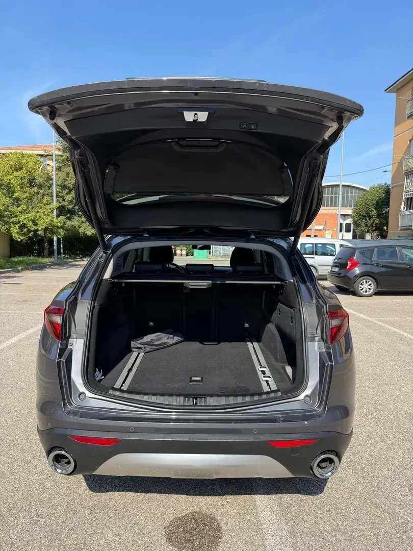 Alfa Romeo Stelvio 2.2 - PELLE - NAV. - 12 MESI DI GARANZIA - - foto 5