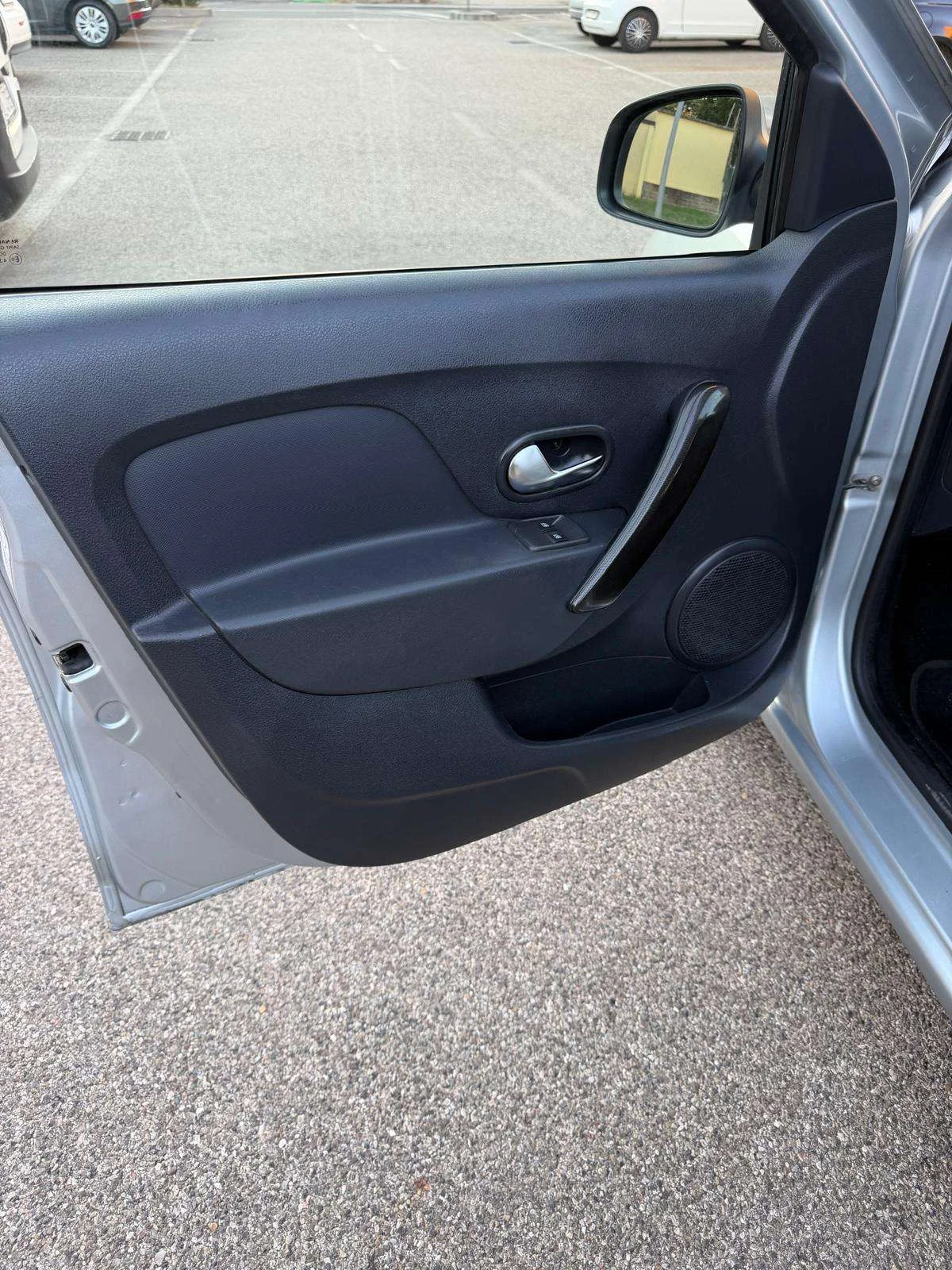 Dacia Sandero 1.0 - NEOPATENTATI - 12 MESI DI GARANZIA - - foto 6