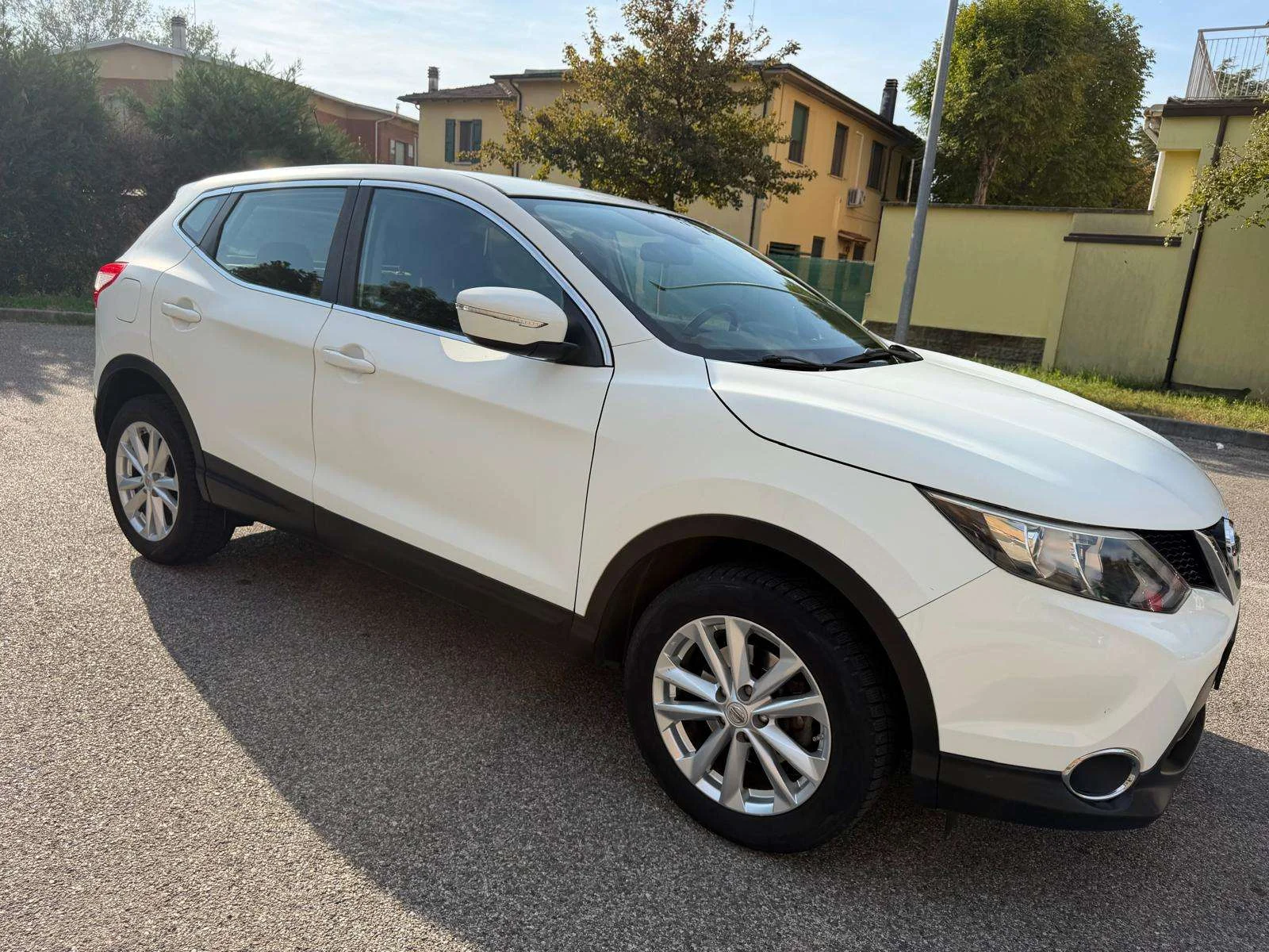 Nissan Qashqai 1.2 - NEOPATENTATI - 12 MESI DI GARANZIA - - foto 2