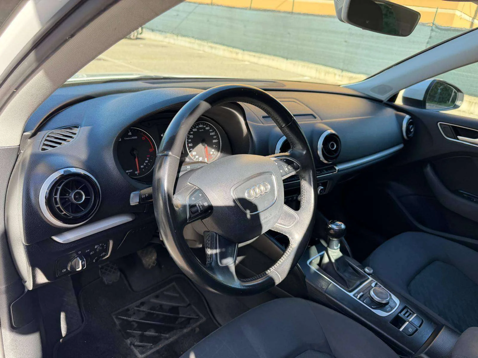 Audi A3 Sportback 1.6 TDI - NEOP. - NAV. - 12 MESI DI GARANZIA - - foto 7
