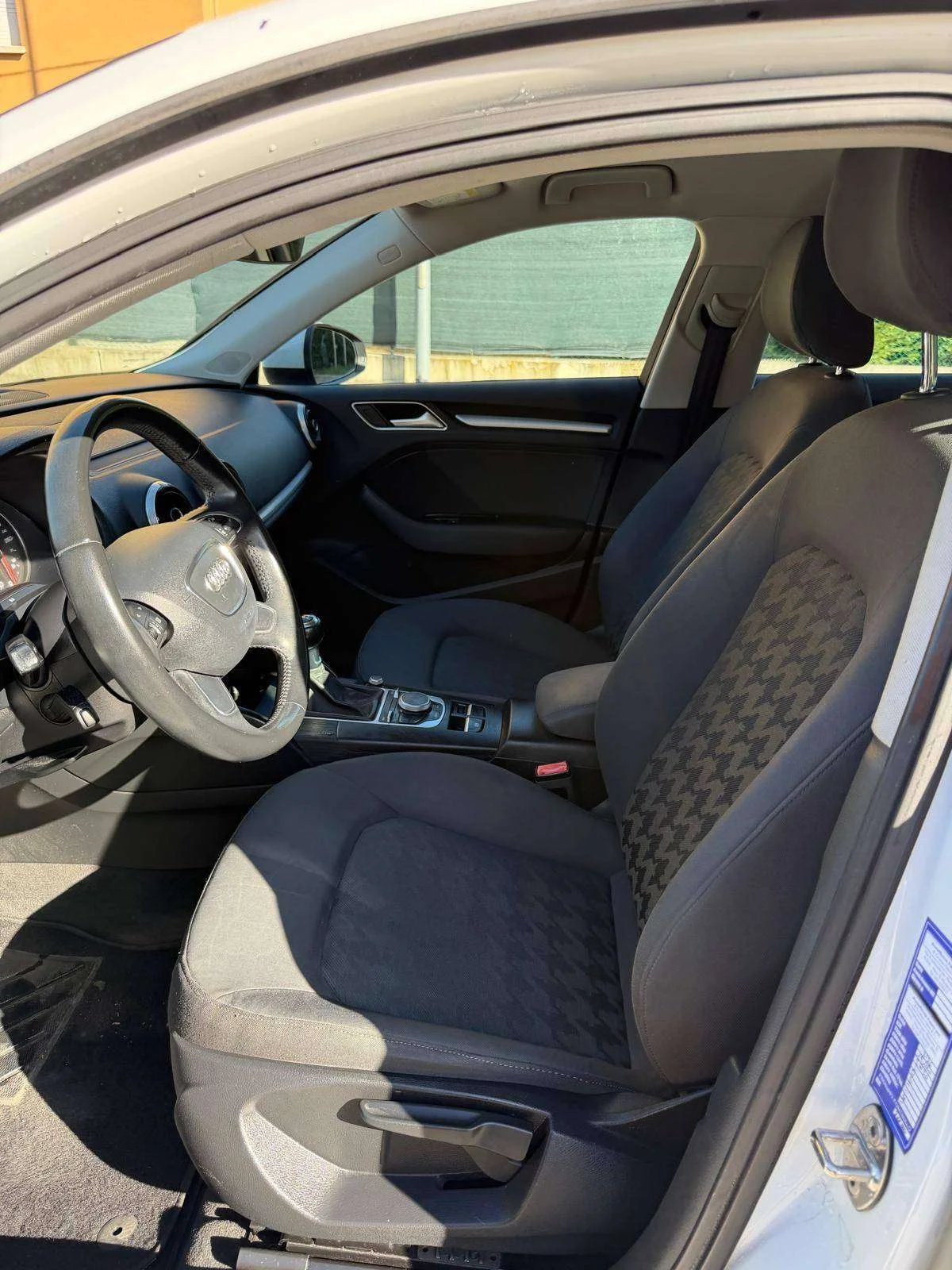 Audi A3 Sportback 1.6 TDI - NEOP. - NAV. - 12 MESI DI GARANZIA - - foto 9