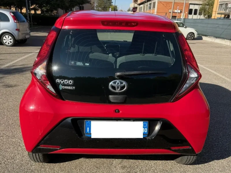 Toyota Aygo II 2018 5p 1.0 - NEOPATENTATI - 12 MESI DI GARANZIA - — foto 3