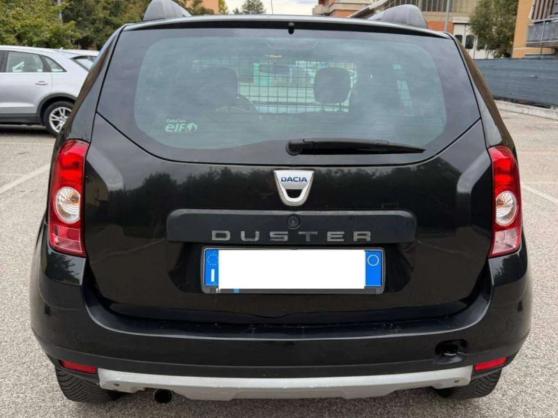 Dacia Duster 1.6 - NEOPATENTATI - 12 MESI DI GARANZIA - — foto 3