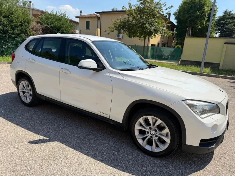 BMW X1 2.0 xdrive - AUT. - 4X4 - NAV. - 12 MESI DI GARANZIA - — foto 2