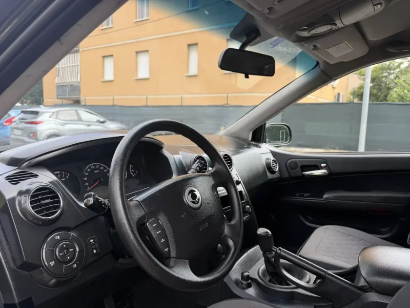 SsangYong Actyon 2.3 GPL - 4X4 - BUONE CONDIZIONI - — foto 6
