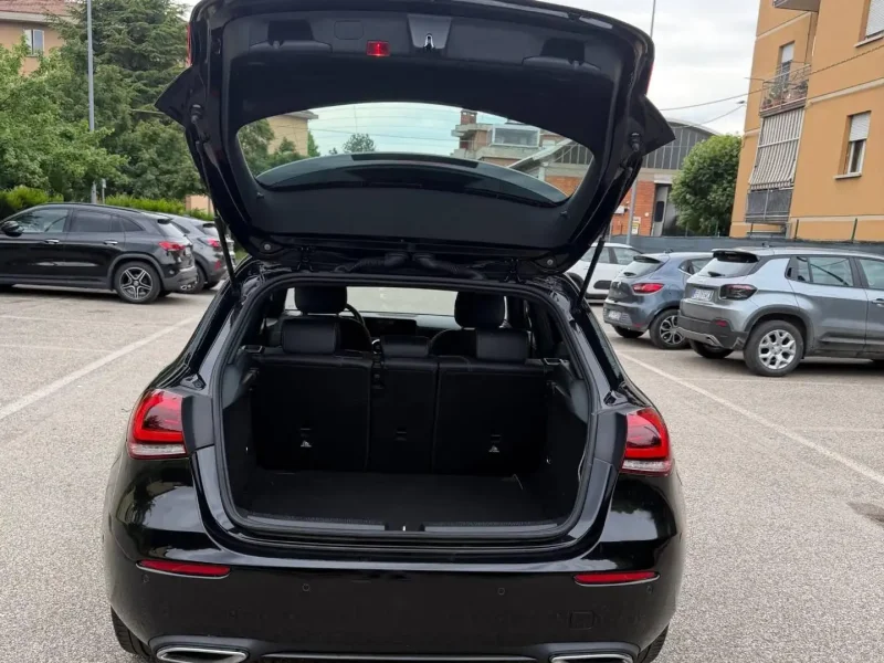 Mercedes-Benz Classe A A180 d 1.5 Sport - AUT. - NAV. - 12 MESI DI GARANZIA - — foto 5