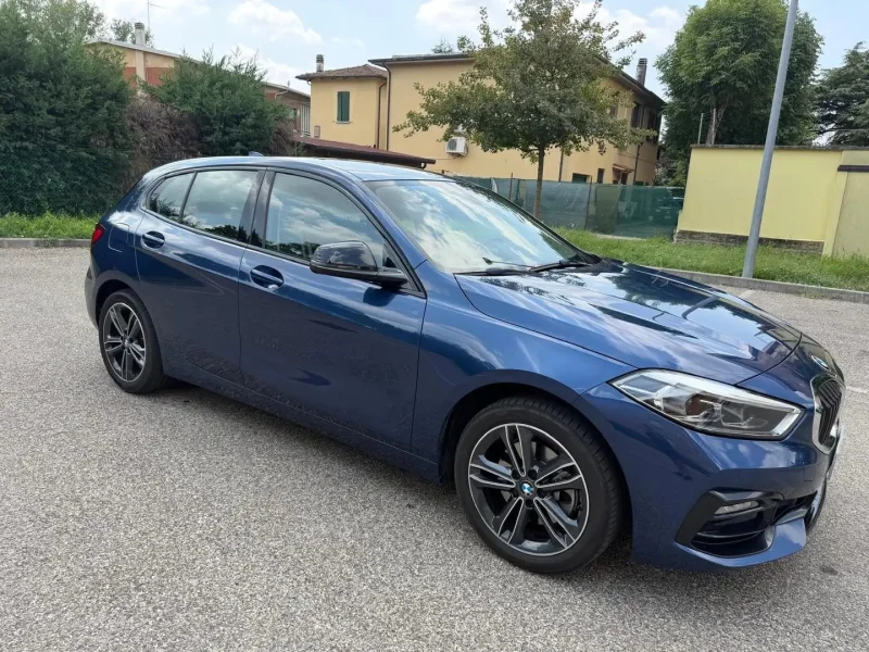 BMW Serie 1 d - AUT. - NAV. - NEOP. - 12 MESI DI GARANZIA - — foto 2