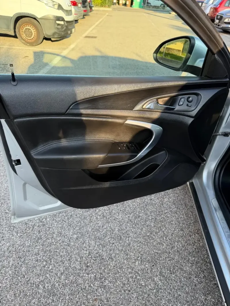 Opel Insignia 2.0 cdti - NAV. - 12 MESI DI GARANZIA - — foto 6