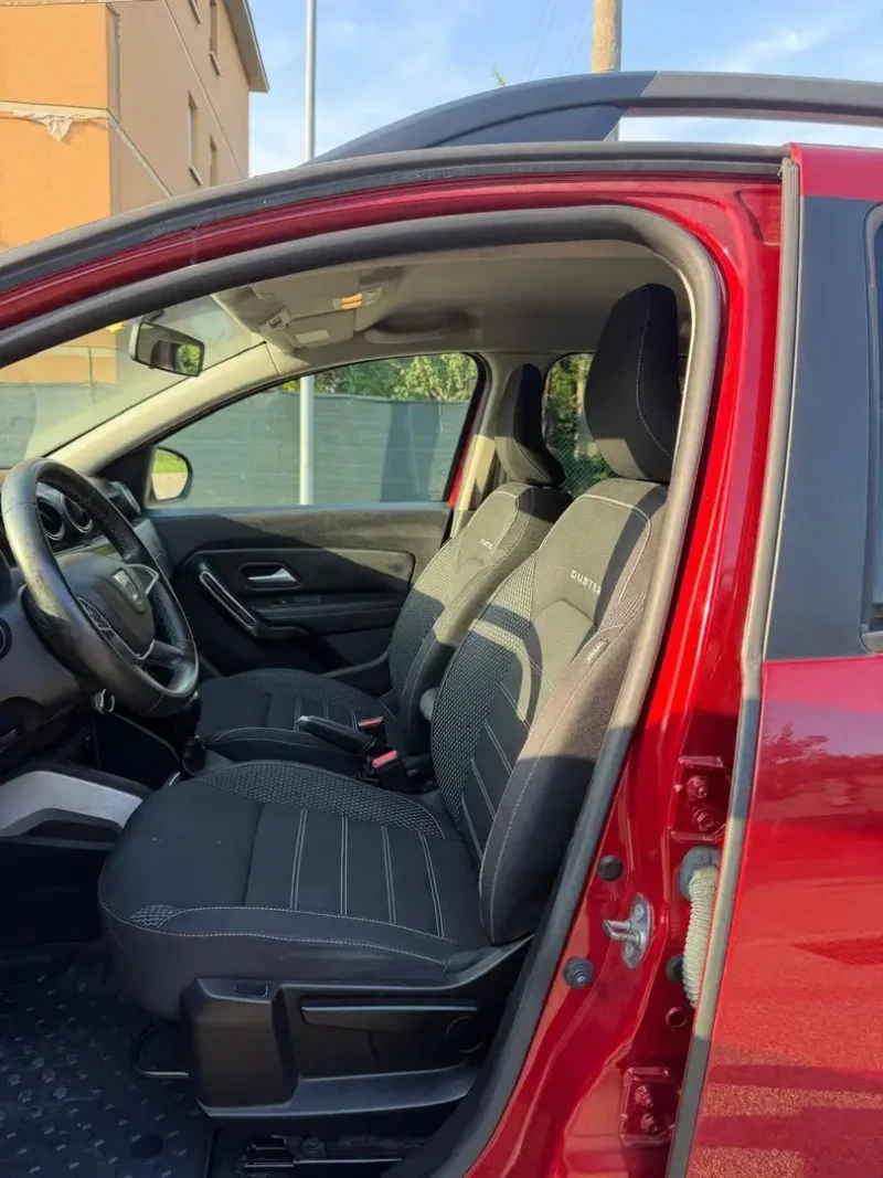 Dacia Duster 1.0 tce Gpl - NAV. - NEOP. - 12 MESI DI GARANZIA - — foto 9