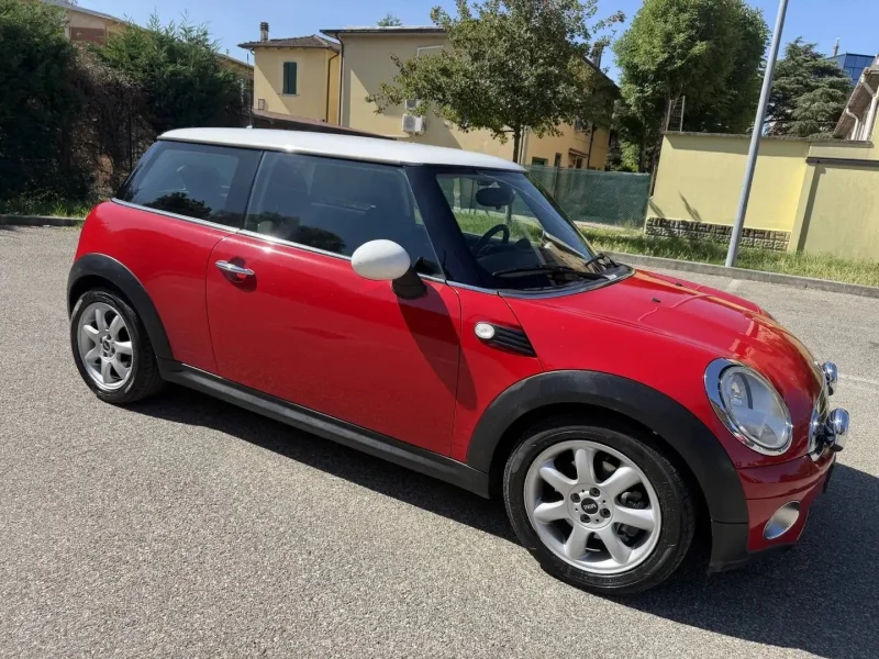 Mini Mini Cooper D 1.6 - NEOPATENTATI - 12 MESI DI GARANZIA - — foto 2