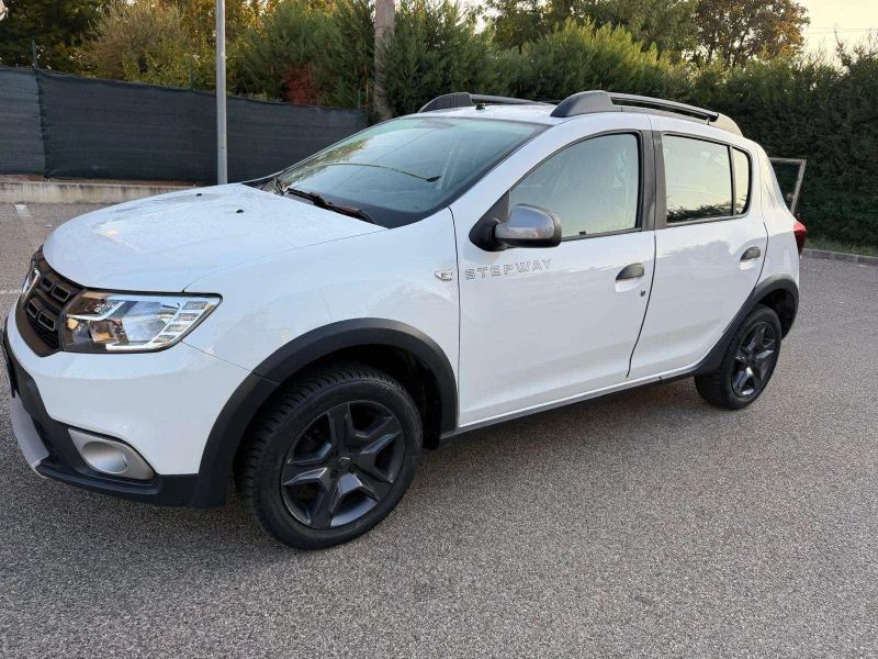 Dacia Sandero 0.9 tce Gpl - NAV. - NEOP. - 12 MESI DI GARANZIA - — foto 4