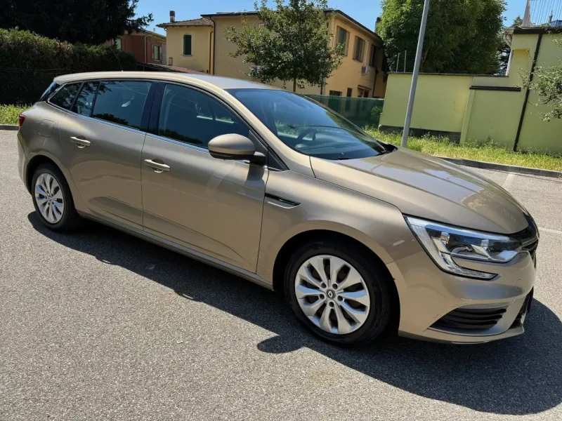 Renault Megane IV 2016 Sporter Sporter 1.5 dci N1 - NEOP. - NAV. - GARANTITA - — foto 2