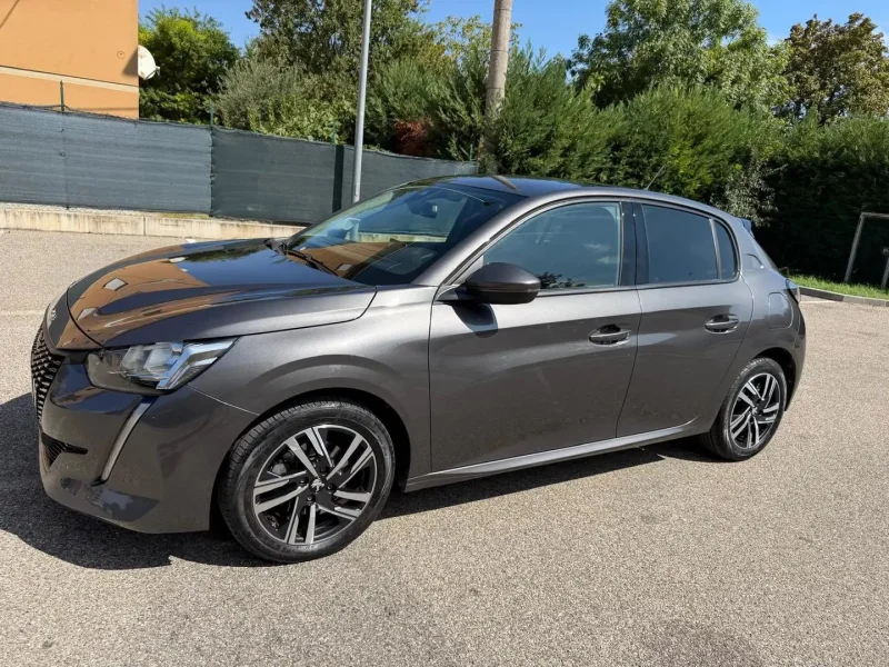 Peugeot 208 1.2 - NAV. - NEOPATENTATI - 12 MESI DI GARANZIA - — foto 4