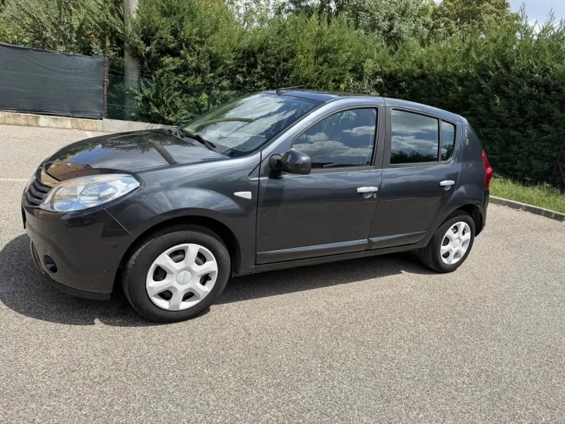 Dacia Sandero 1.4 Gpl - NEOPATENTATI - 12 MESI DI GARANZIA - — foto 4