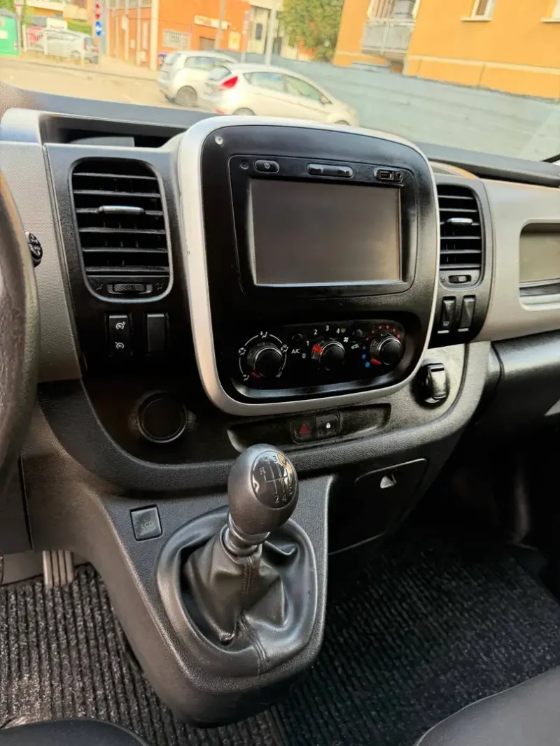 Renault Trafic 1.6 dCi 120CV S&S - 12 MESI DI GARANZIA - — foto 9