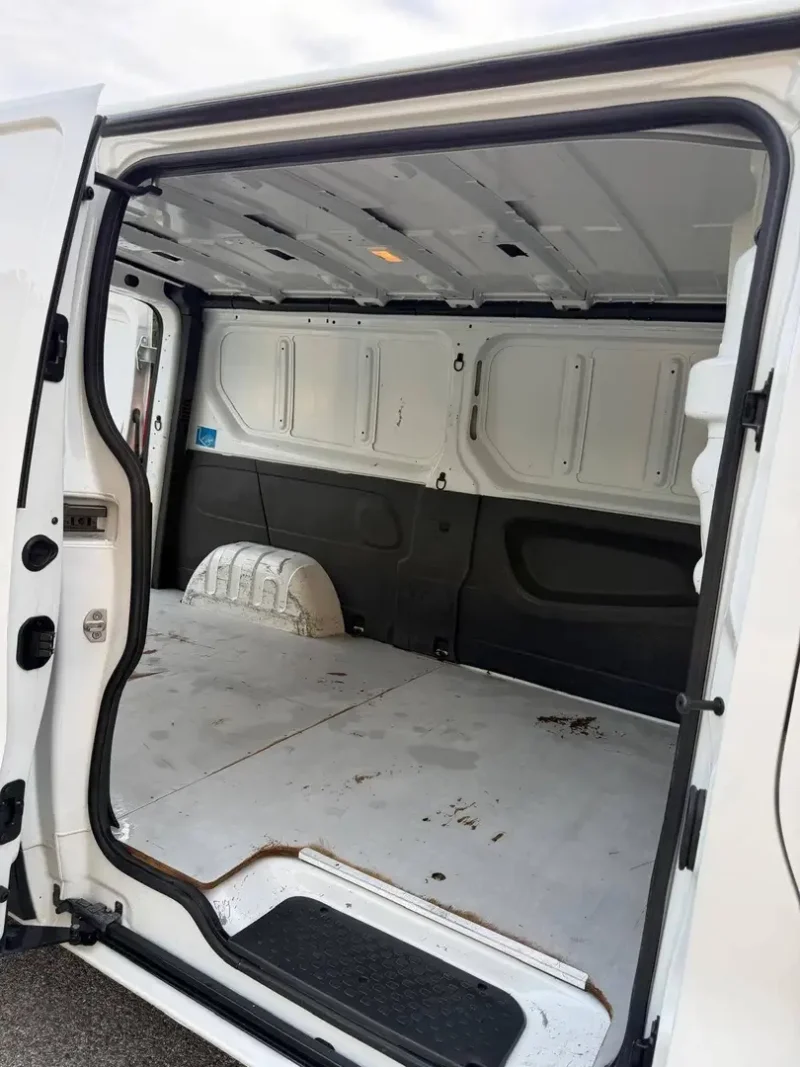Renault Trafic T30 2.0 dCi 150CV S&S - 12 MESI DI GARANZIA - — foto 6