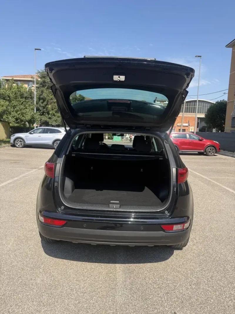 Kia Sportage 1.6 - NEOPATENTATI - 12 MESI DI GARANZIA - — foto 5