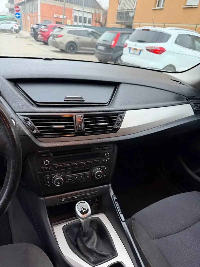 BMW X1 E84 2.0 - 12 MESI DI GARANZIA - — foto 8