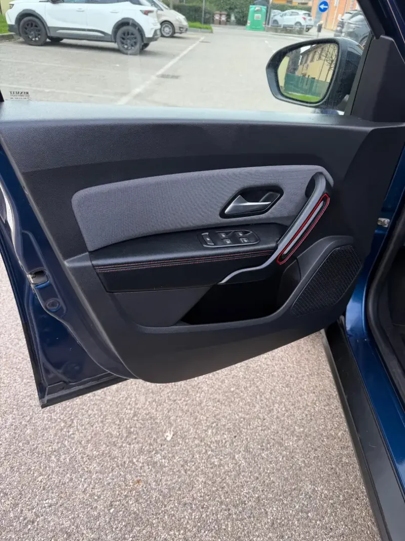 Dacia Duster II 2018 1.5 dci - NEOP. - NAV. - 12 MESI DI GARANZIA - — foto 6