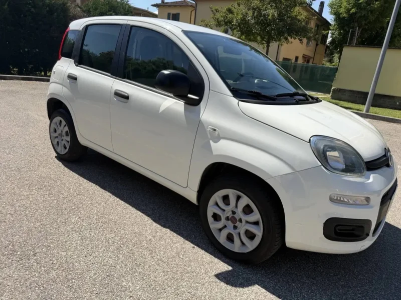 Fiat Panda 0.9 METANO - NEOPATENTATI - 12 MESI DI GARANZIA - — foto 2