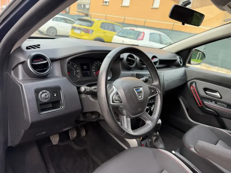 Dacia Duster II 2018 1.5 dci - NEOP. - NAV. - 12 MESI DI GARANZIA - — foto 7