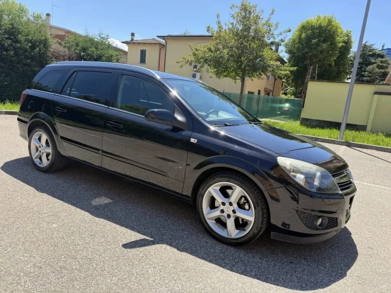 Opel Astra SW 1.7 cdti - NEOPATENTATI - 12 MESI DI GARANZIA - — foto 2