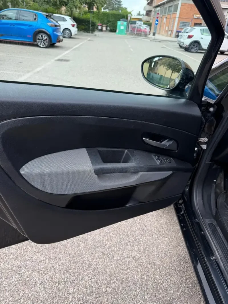 Fiat Grande Punto 1.4 METANO - NEOPATENTATI - 12 MESI DI GARANZIA - — foto 6