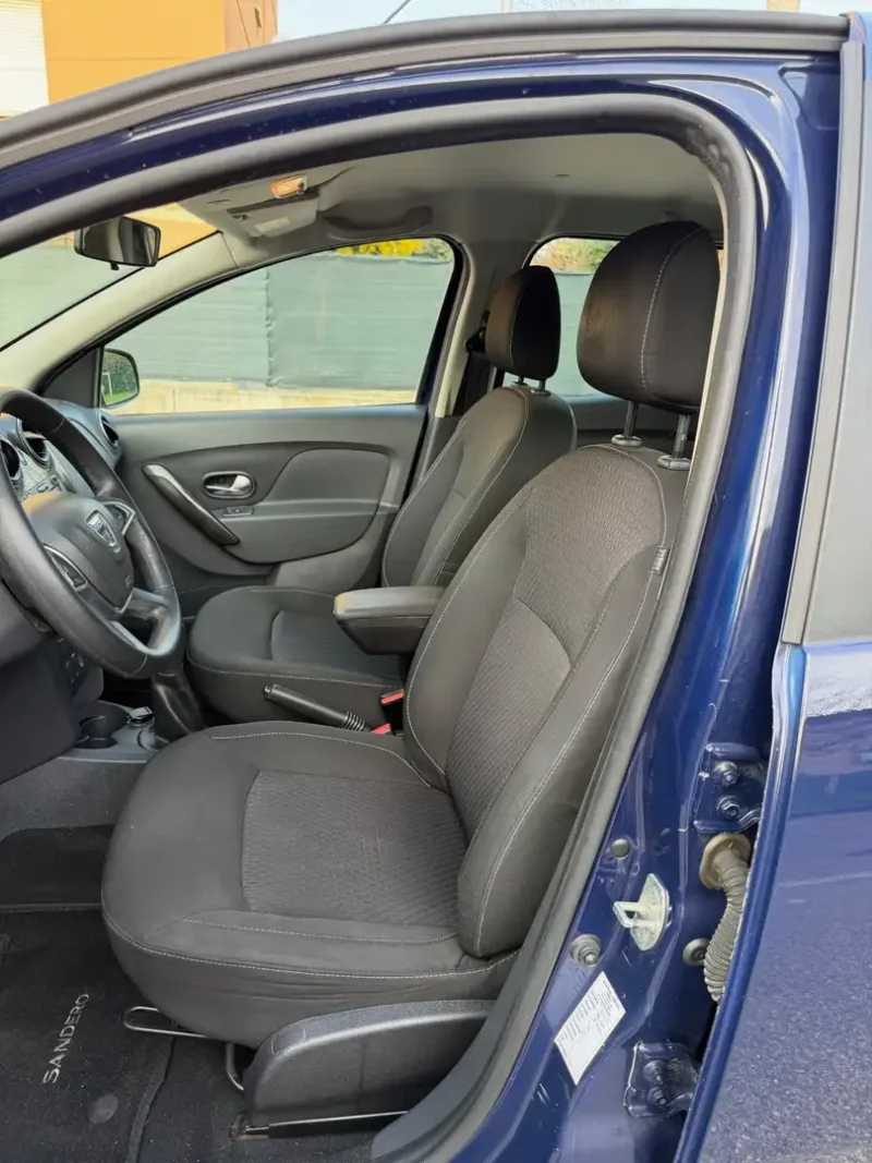 Dacia Sandero II 2017 1.5 dci - NEOP. - NAV. - 12 MESI DI GARANZIA - — foto 9