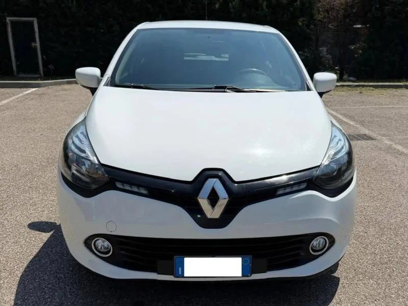 Renault Clio 1.2 - NEOPATENTATI - 12 MESI DI GARANZIA - — foto 1