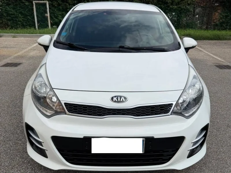 Kia Rio 1.4 crdi - NEOPATENTATI - 12 MESI DI GARANZIA - — foto 1