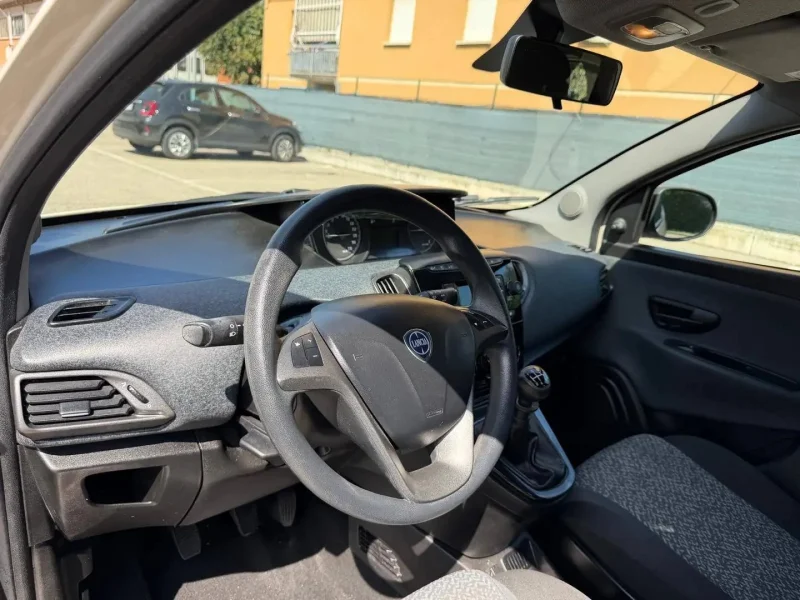 Lancia Ypsilon 1.2 Gpl - NEOPATENTATI - 12 MESI DI GARANZIA - — foto 7