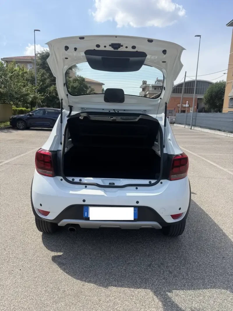 Dacia Sandero Stepway 0.9 tce Gpl - NAV. - NEOP. - 12 MESI DI GARANZIA - — foto 5