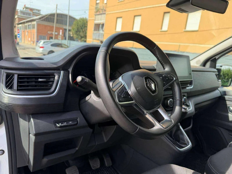 Renault Trafic 2.0 dCi - 9 POSTI - NAV - 12 MESI DI GARANZIA — foto 7