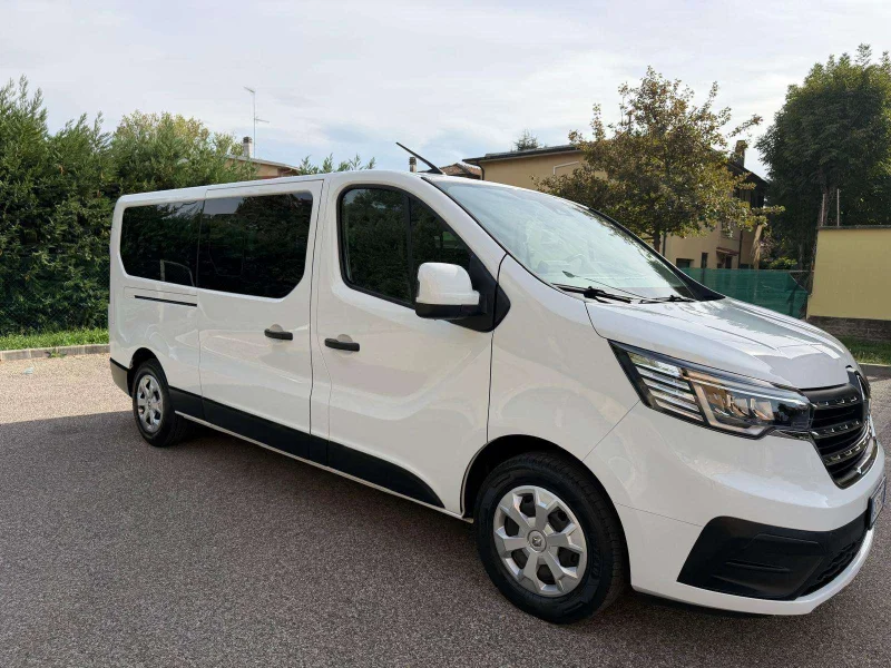 Renault Trafic 2.0 dCi - 9 POSTI - NAV - 12 MESI DI GARANZIA — foto 2