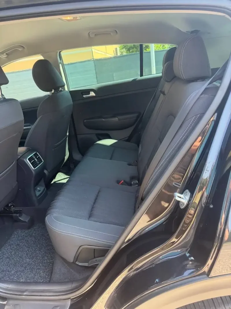 Kia Sportage 1.6 - NEOPATENTATI - 12 MESI DI GARANZIA - — foto 10