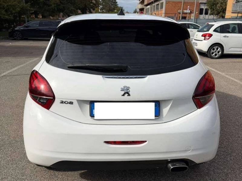 Peugeot 208 1.2 - NEOPATENTATI - 12 MESI DI GARANZIA - — foto 3