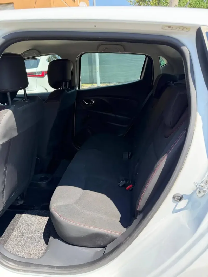 Renault Clio 1.2 - NEOPATENTATI - 12 MESI DI GARANZIA - — foto 10